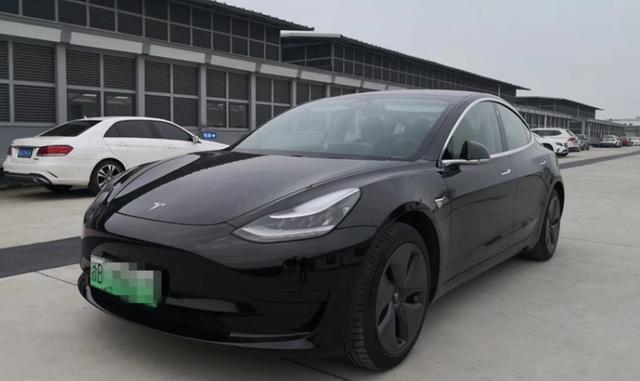 入局國(guó)內(nèi)二手車市場(chǎng)？特斯拉關(guān)聯(lián)公司新增二手車業(yè)務(wù)與二手日用百貨銷售